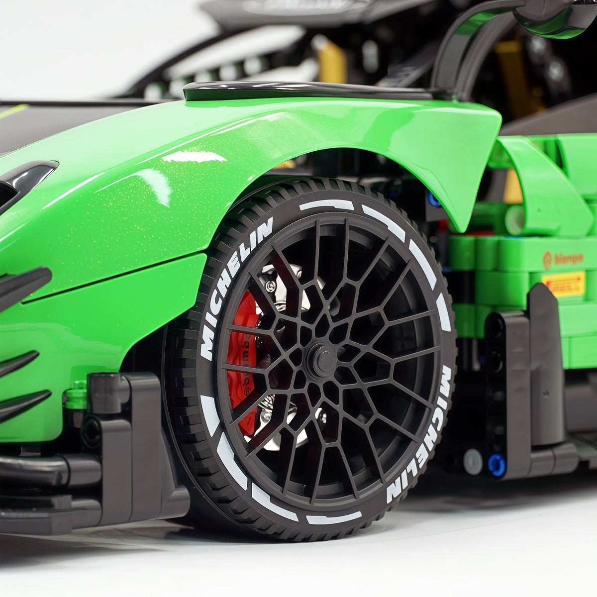 Trilumity Building Block Set: 1:8 Pagani Zonda R | Pearl Green Paint Italian Hypercar (3300+-Piece)