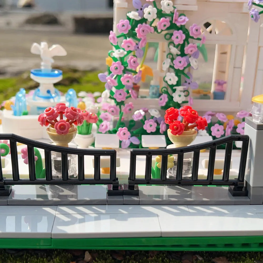 JieStar MOC Building Block Set: Garden Square, Model JJ9043
