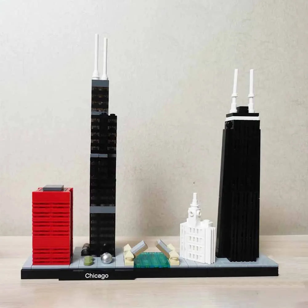 MOC Building Block Set: Chicago Skyline, Model 22888