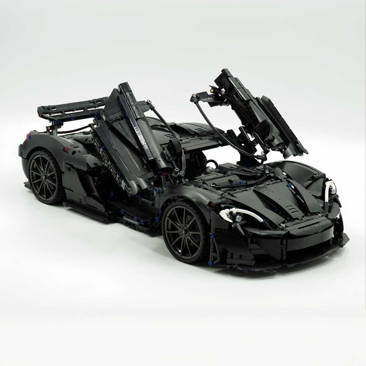 Trilumity Building Block Set: 1: 8 The Ultimate British Hybrid Hypercar | Matt Black Custom Edition(3893-Piece)
