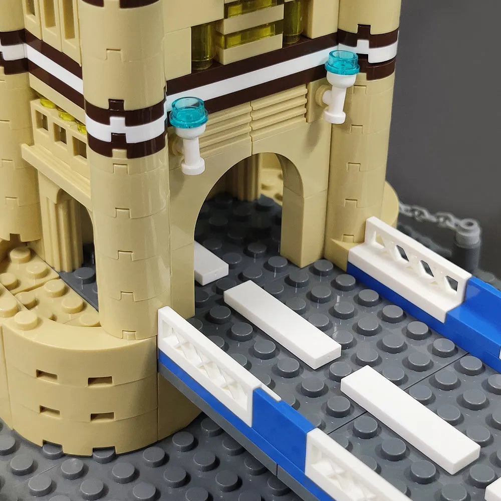 Wange MOC Building Block Set: London Tower Bridge, Model 5215