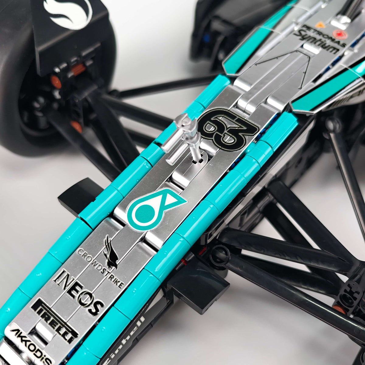 Trilumity Motorized Building Block Set: 1:8 Mercedes-Benz W16 F1 Racing Car | Exclusive Racing Livery (1887+-Piece)