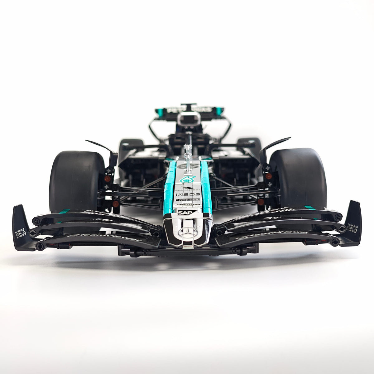Trilumity Motorized Building Block Set: 1:8 Mercedes-Benz W16 F1 Racing Car | Exclusive Racing Livery (1887+-Piece)