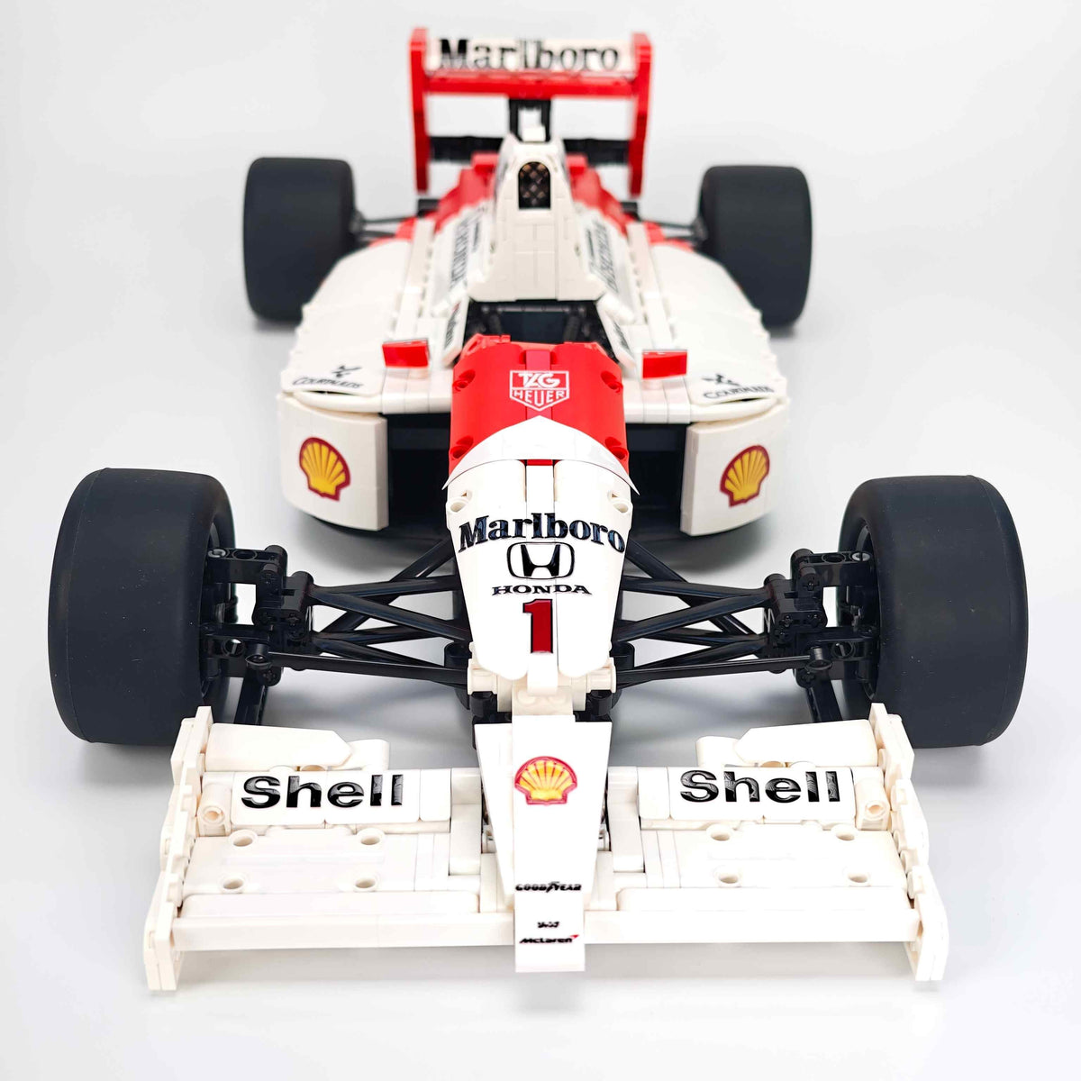 Trilumity Building Block Set: 1:8 McLaren Mp4/6 F1 Racing | 1991 Red & White Grand Prix Championship Livery (2800-Piece)