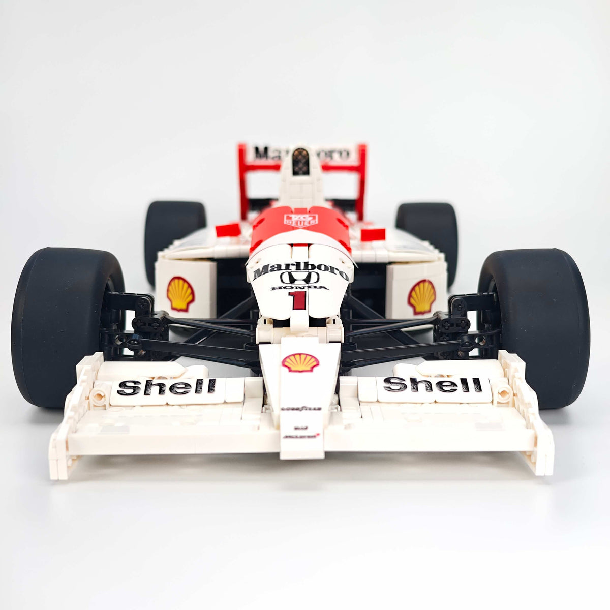 Trilumity Building Block Set: 1:8 McLaren Mp4/6 F1 Racing | 1991 Red & White Grand Prix Championship Livery (2800-Piece)