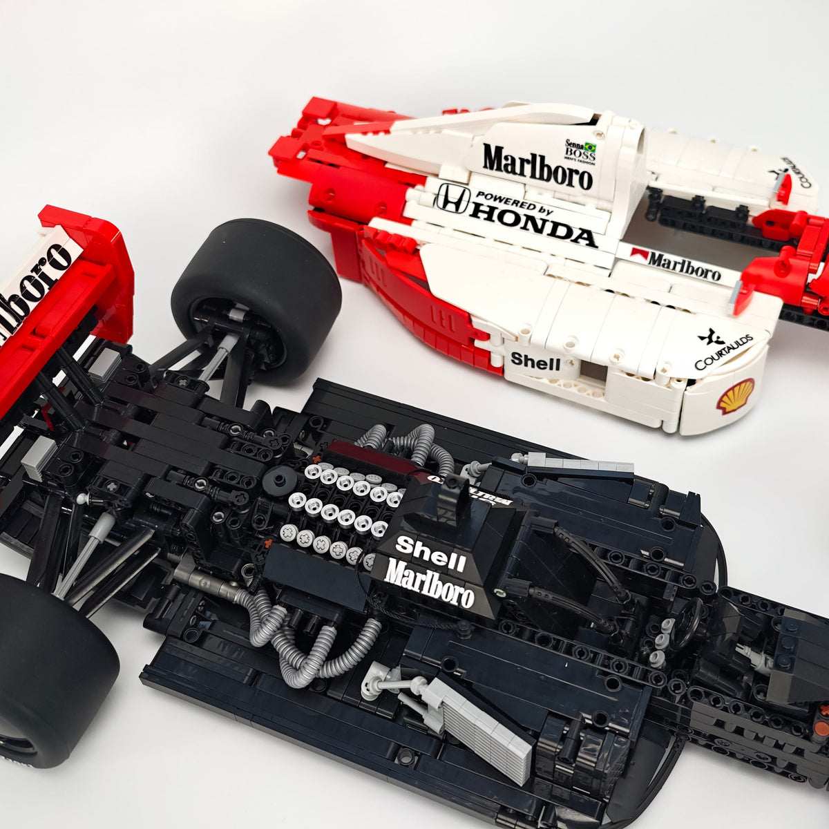 Trilumity Building Block Set: 1:8 McLaren Mp4/6 F1 Racing | 1991 Red & White Grand Prix Championship Livery (2800-Piece)