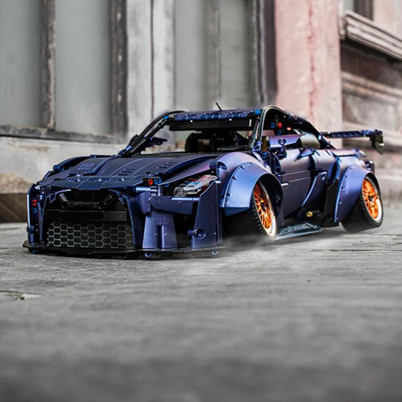 Trilumity Motorized Building Block Set: Nissan GTR Limited Edition Wide-Body Low-Slung Supercar(2389-Piece)