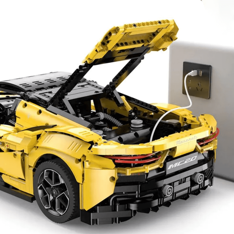 Trilumity Building Block Set: 1:8 Maserati Mc20 | Italian Supercar Masterpiece (3500+-Piece)