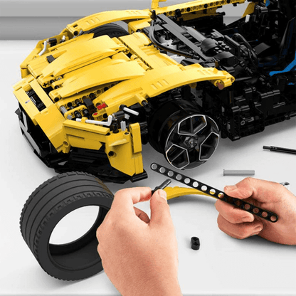 Trilumity Building Block Set: 1:8 Maserati Mc20 | Italian Supercar Masterpiece (3500+-Piece)