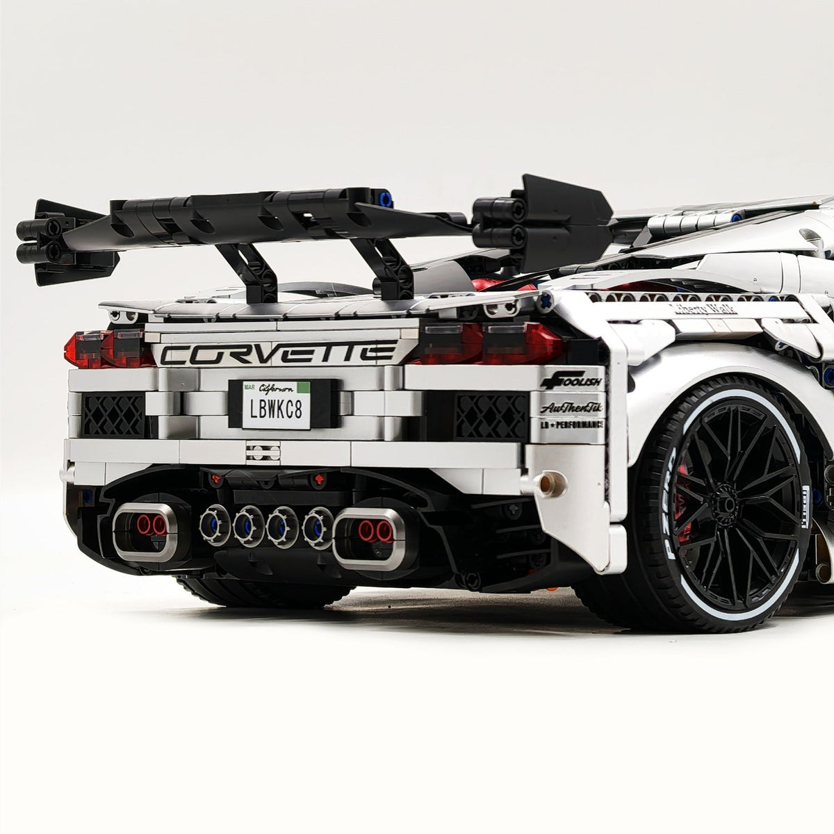 Trilumity Building Block Set: 1: 8 Corvette C8 Supercar Building Sets, Matte Silver Customized Edition (3788-Piece)