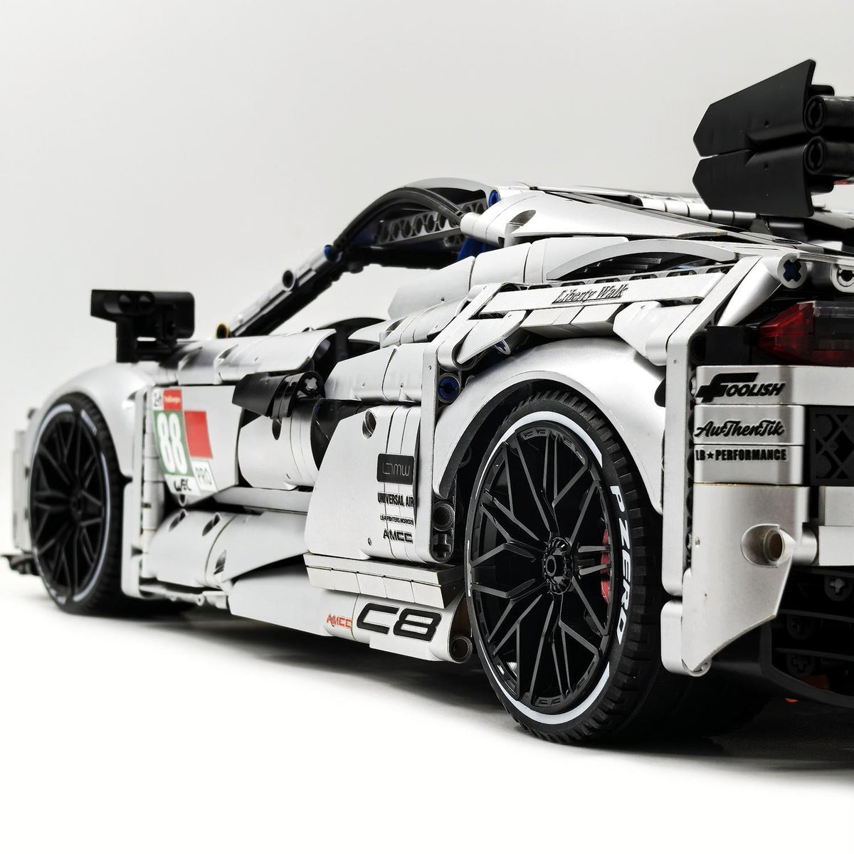 Trilumity Building Block Set: 1: 8 Corvette C8 Supercar Building Sets, Matte Silver Customized Edition (3788-Piece)