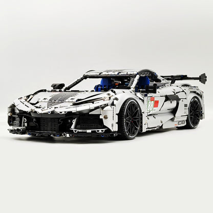 Trilumity Building Block Set: 1: 8 Corvette C8 Supercar Building Sets, Matte Silver Customized Edition (3788-Piece)