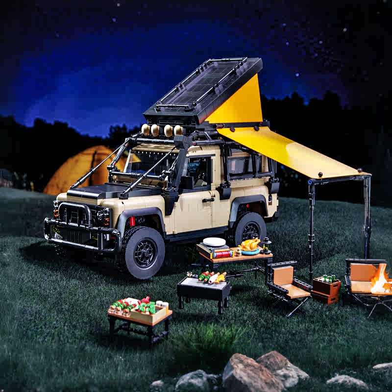 Trilumity Building Block Set: 1:10 Land Rover Defender Camper, Outdoor Adventure Build, Comes with a variety of camping equipment (2766-Piece)