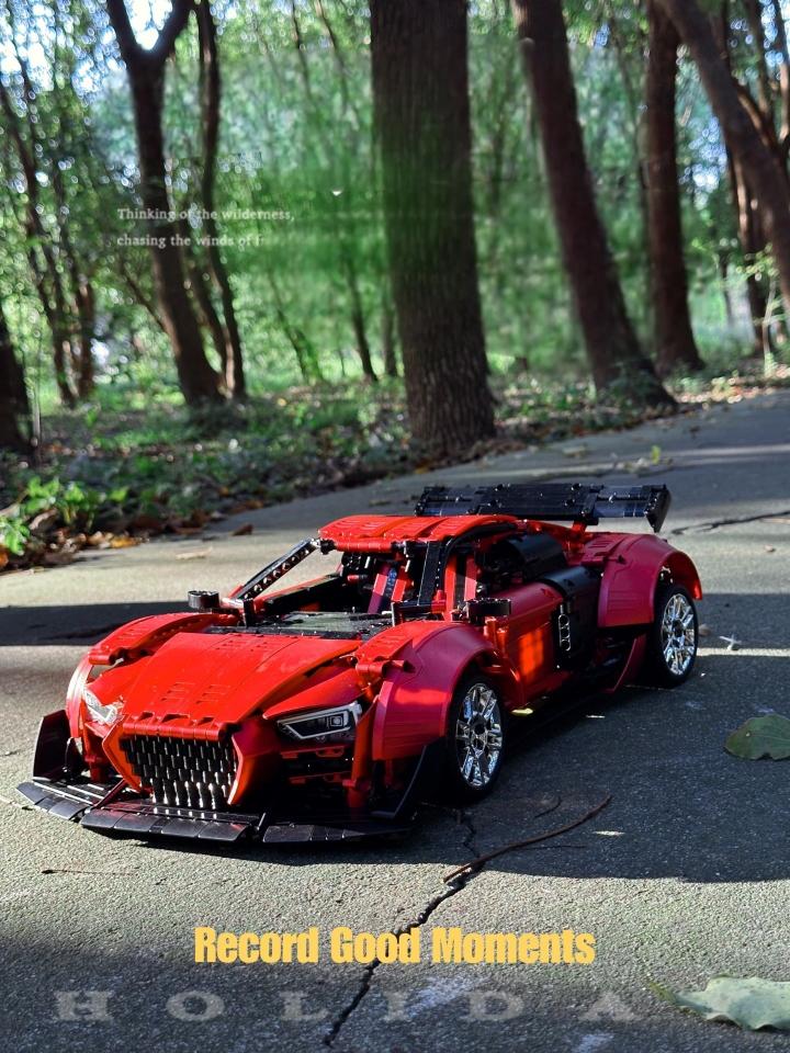 Trilumity Building Block Set: Audi R8 Red Beast, Large Rear Wing (2641-Piece)