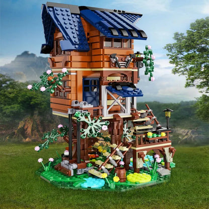 Cada MOC Building Block Set: Four Seasons Tree House, Model C66004