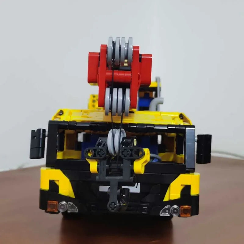 Cada MOC Motorized Building Block Set: Large Mobile Crane Truck, Model C61081