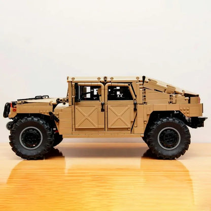Cada MOC Motorized Building Block Set: Humvee H1 Military Armored Car, Model C61036