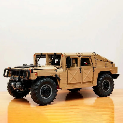 Cada MOC Motorized Building Block Set: Humvee H1 Military Armored Car, Model C61036