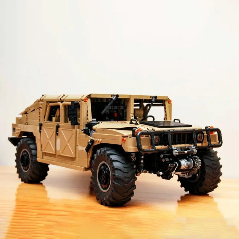 Cada MOC Motorized Building Block Set: Humvee H1 Military Armored Car, Model C61036