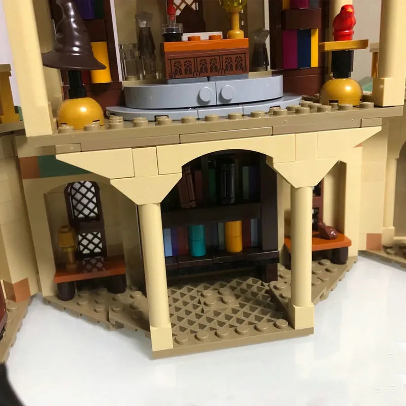 MOC Building Block Set: 6402 Harry Potter Hogwarts Dumbledore Office
