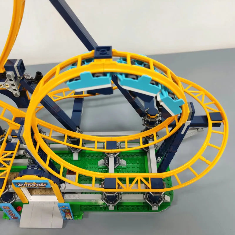 MOC Building Block Set: 66503 Creator Expert Motorized Loop Roller Coaster