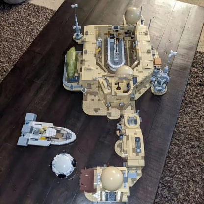 MOC Building Block Set: Star Wars Mos Eisley Cantina MOC