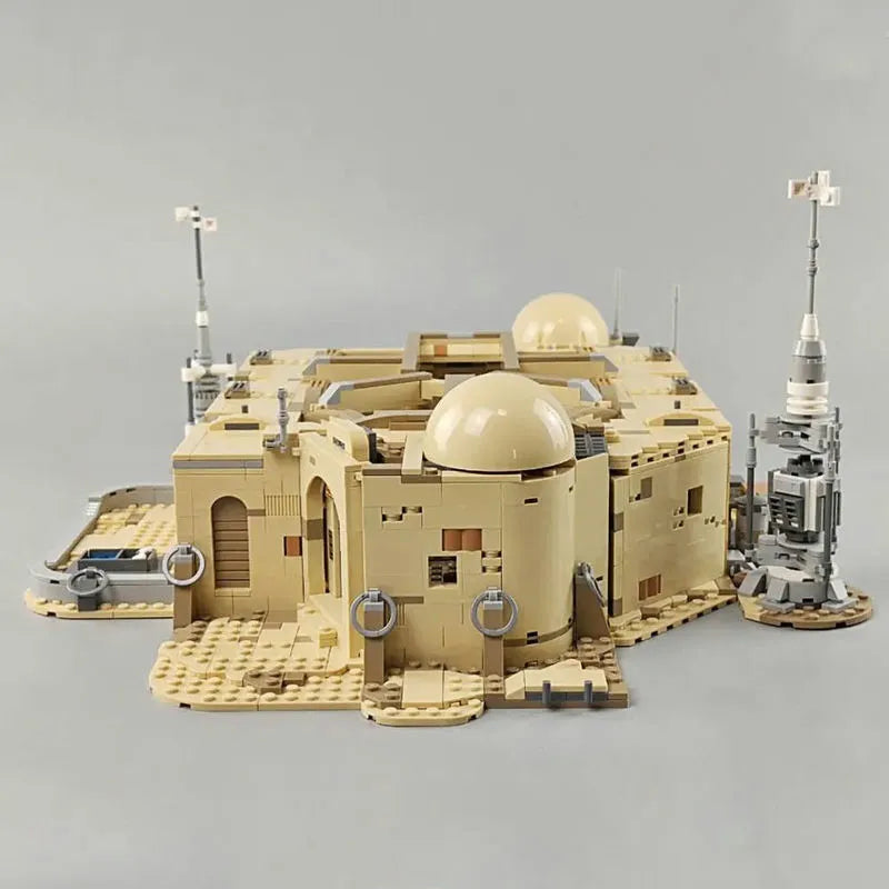 MOC Building Block Set: Star Wars Mos Eisley Cantina MOC