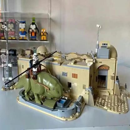 MOC Building Block Set: Star Wars Mos Eisley Cantina MOC