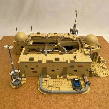 MOC Building Block Set: Star Wars Mos Eisley Cantina MOC