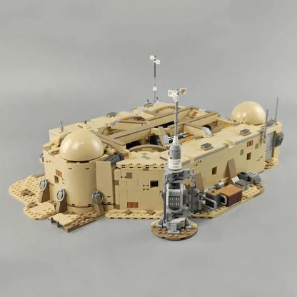 MOC Building Block Set: Star Wars Mos Eisley Cantina MOC