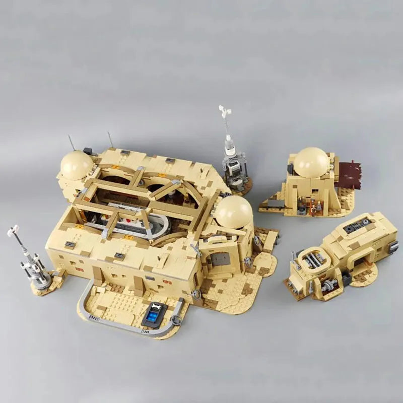 MOC Building Block Set: Star Wars Mos Eisley Cantina MOC