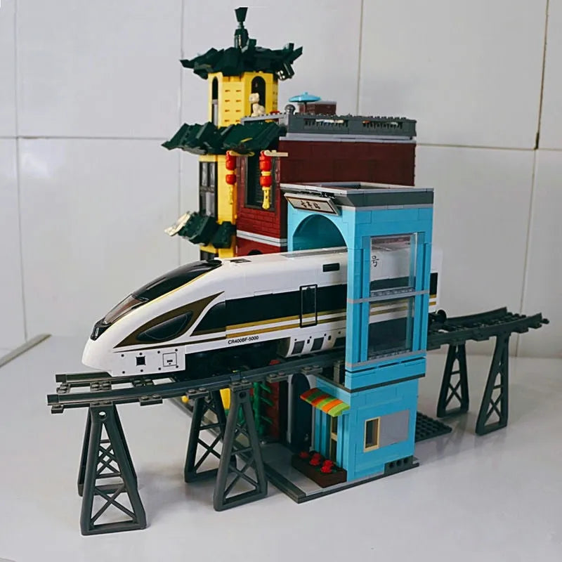 MOC Building Block Set: Gutting Train Station, Model KY10008
