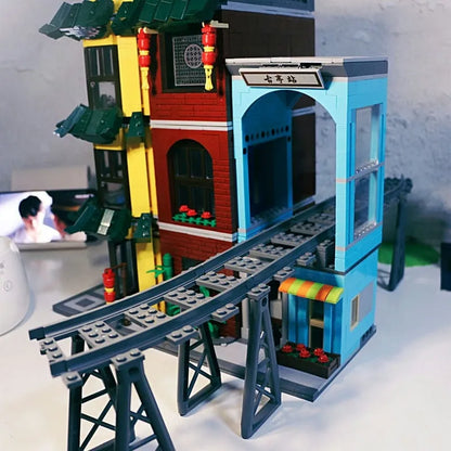 MOC Building Block Set: Gutting Train Station, Model KY10008