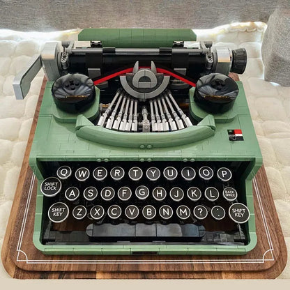 MOC Building Block Set: 66886 Retro Typewriter