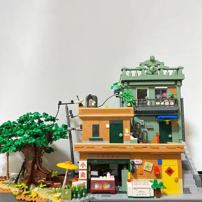MOC Building Block Set: 8090 Times House, Model 516951