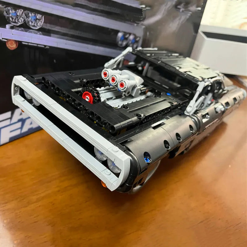 MOC Building Block Set: Dom's Chargers Super Racing Car, Model 42111