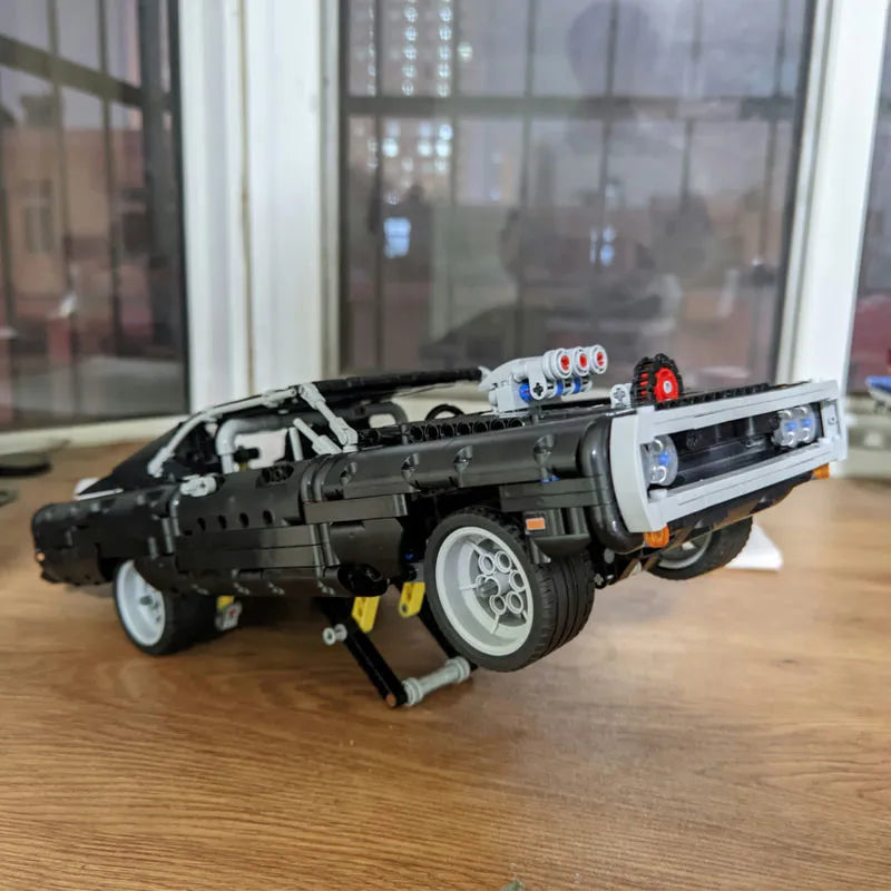 MOC Building Block Set: Dom's Chargers Super Racing Car, Model 42111