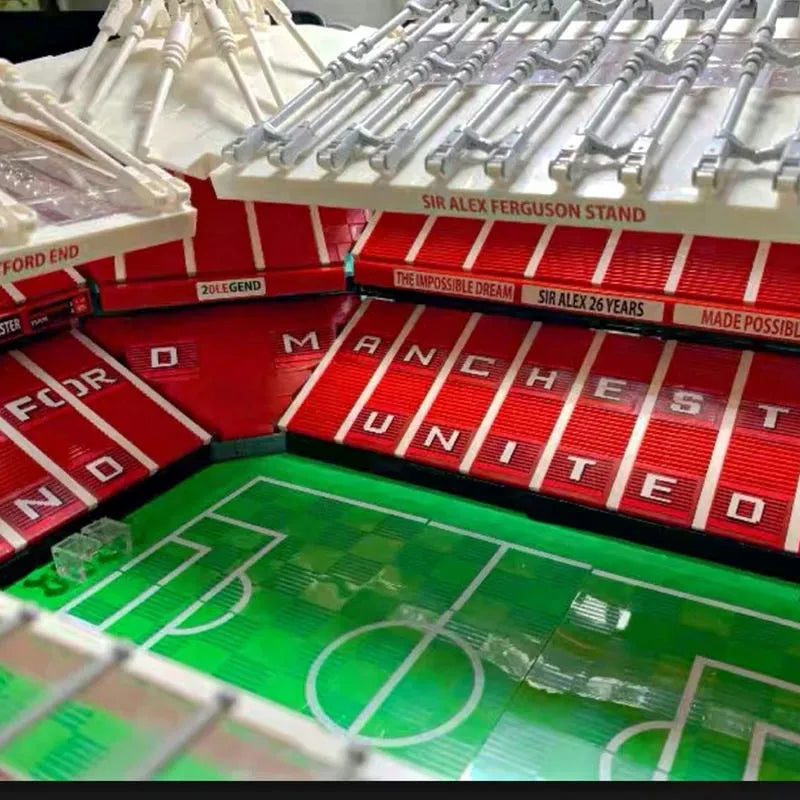 MOC Building Block Set: Old Trafford Stadium, Model JJ000