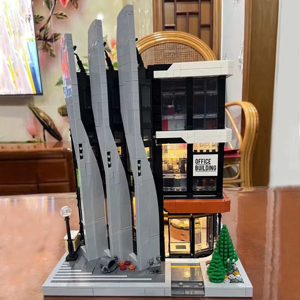 MOC Building Block Set: Experts MOC The Office Building Boss on Top, Model 7702