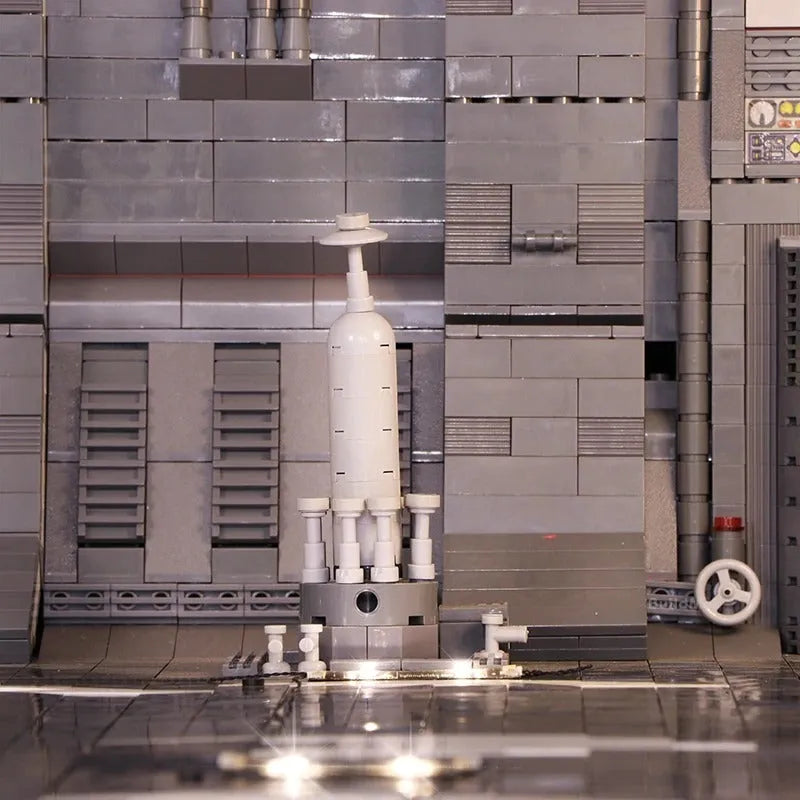 MOC Motorized Building Block Set: Docking Bay MOC For Star Wars UCS Millennium Falcon and Light, Model 327L