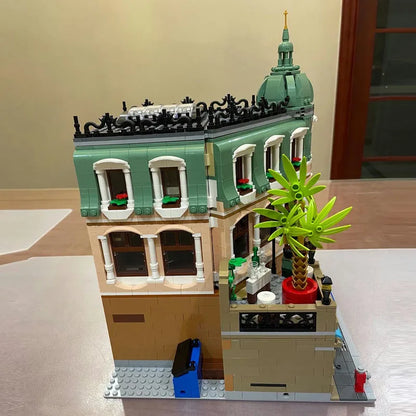 MOC Building Block Set: Street Creator Boutique Hotel 22050