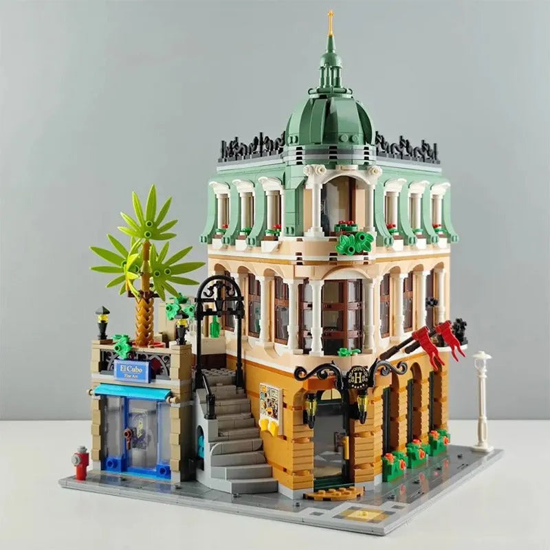 MOC Building Block Set: Street Creator Boutique Hotel 22050