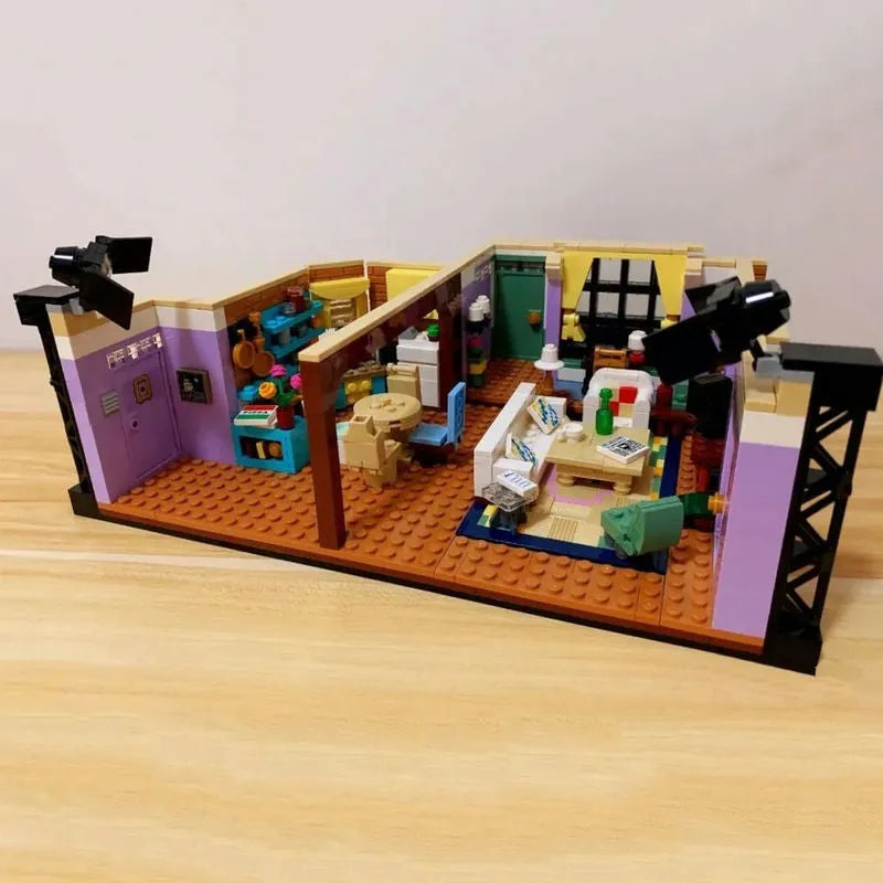 MOC Building Block Set: Experts 66333 The Friends Apartments
