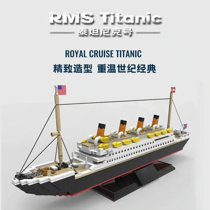 MOC Building Block Set: Experts RMS Titanic Steam Ship Boat 15005, Model PG15005