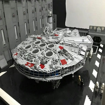 MOC Motorized Building Block Set: Hanger MOC Docking Bay For Star Wars UCS Falcon Millennium, Model 327