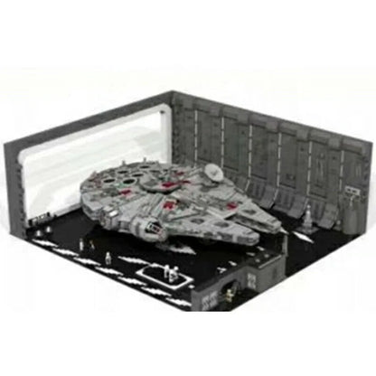 MOC Motorized Building Block Set: Hanger MOC Docking Bay For Star Wars UCS Falcon Millennium, Model 327