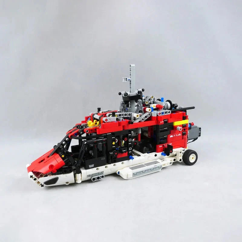 MOC Building Block Set: Motorized Airbus H175 Rescue Helicopter MOC