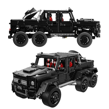 MOC Building Block Set: Motorized Off-Road SUV LAND CRUISER AMG, Model J-901