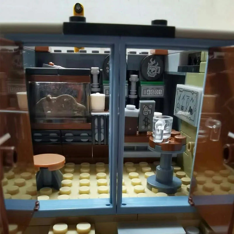 MOC Building Block Set: Movie MOC Welcome to Apocalypseburg, Model 45014