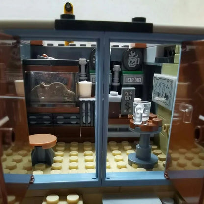 MOC Building Block Set: Movie MOC Welcome to Apocalypseburg, Model 45014